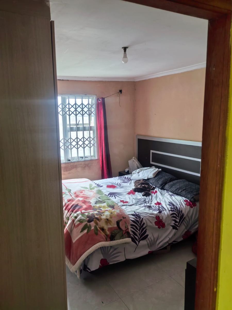 3 Bedroom Property for Sale in Ilitha Park Western Cape